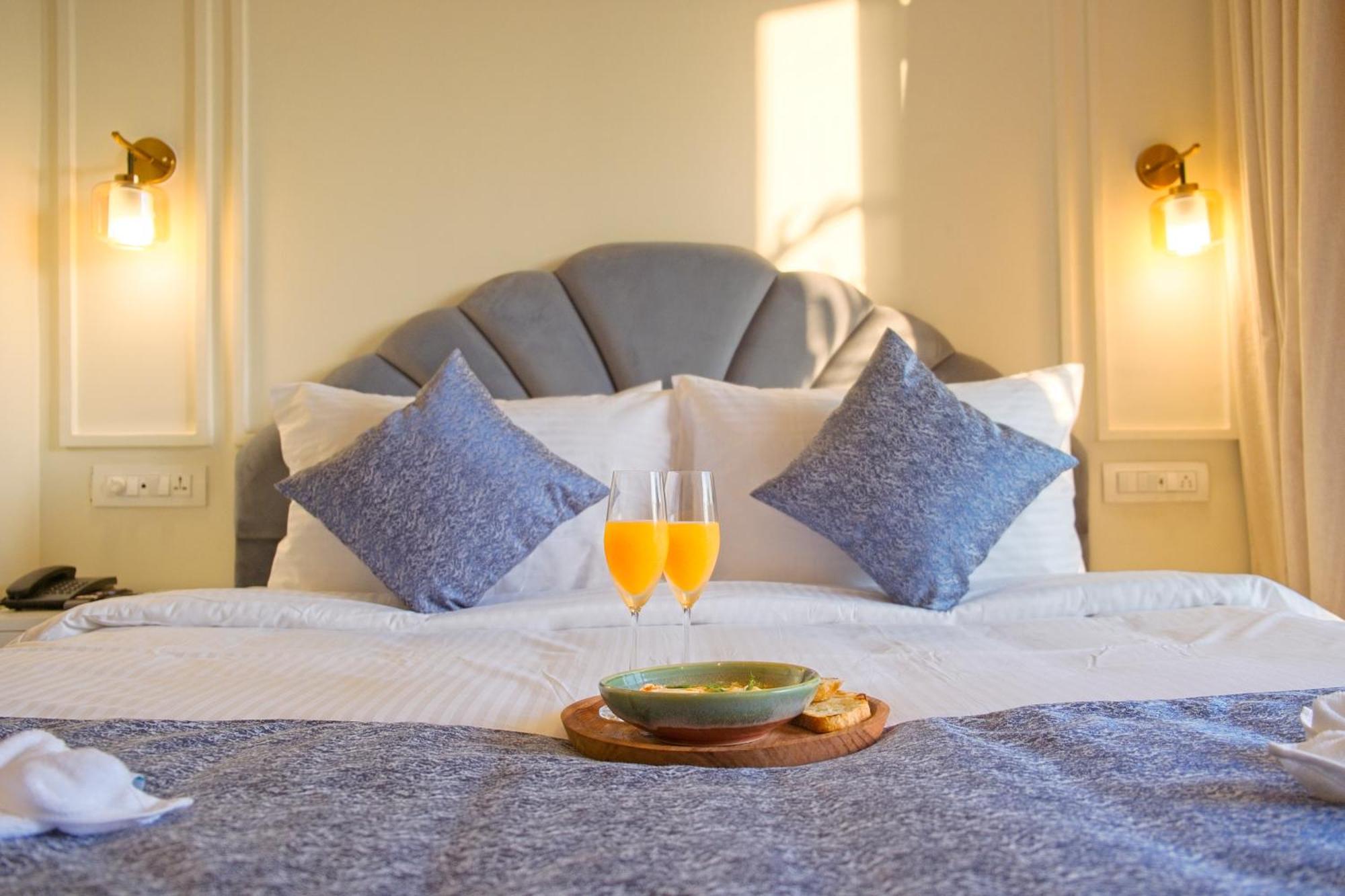 Mademoiselle Boutique Resort And Cafe Vagator Dış mekan fotoğraf